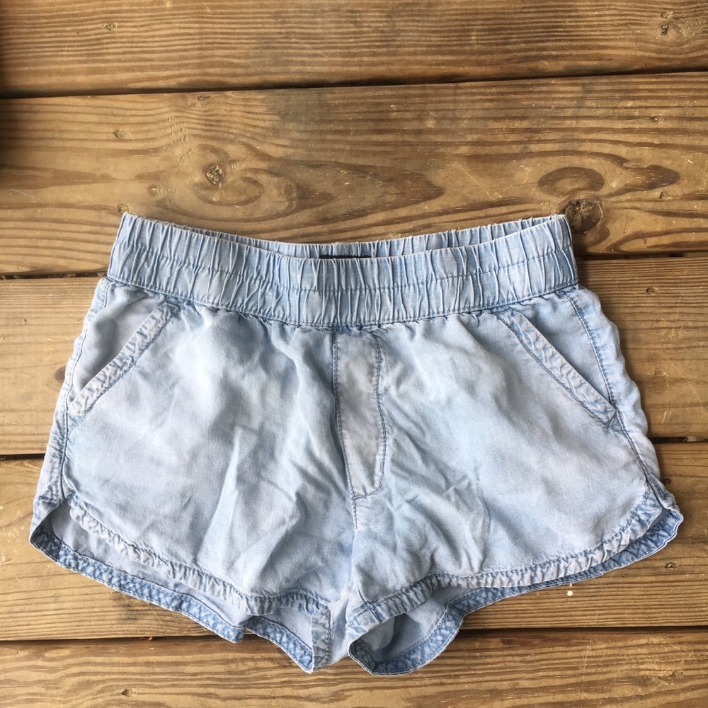 American eagle chambray shorts
